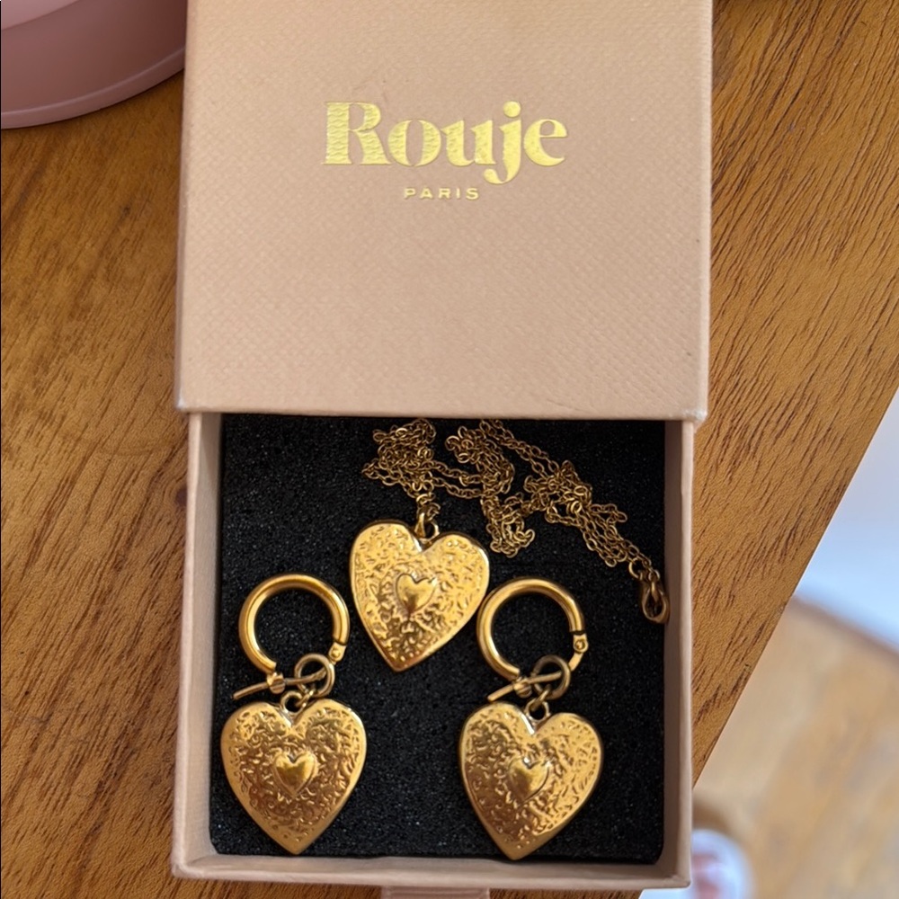 Rouje Paris Gold Heart Earrings and Necklace Set